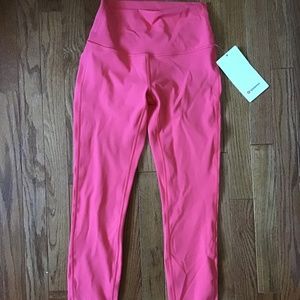 Wunder under tight 25” Lululemon leggings